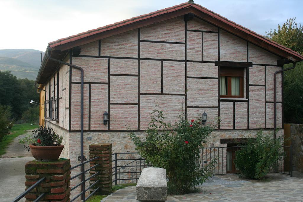 Hostel El Lago, Caceres Jaraiz de la Vera Exterior photo